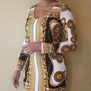 Va Va Voom- Lined Gold Chain Link Dress